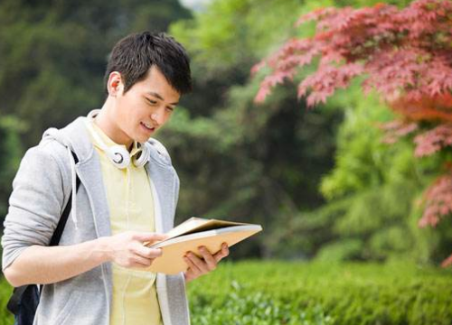 大学自主创业