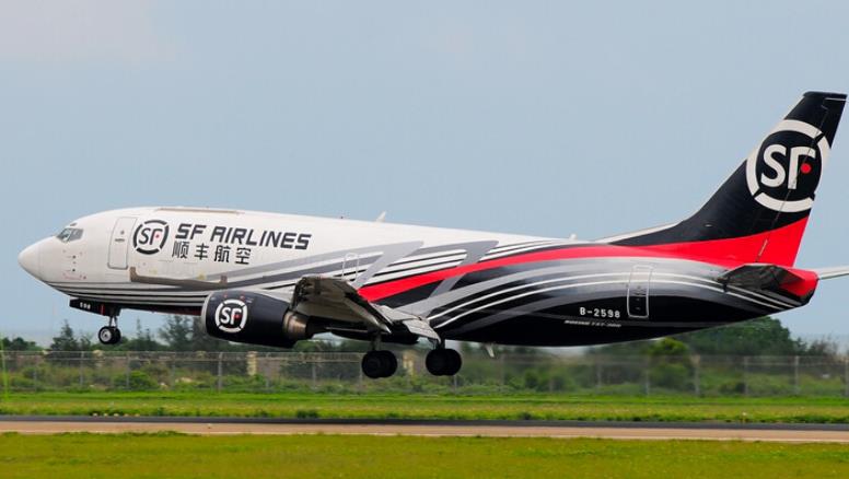 顺丰快递价格一览！ 安心寄顺丰快递去！